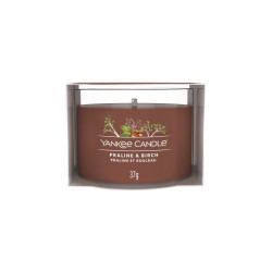 Yankee Candle Votivní svíčka ve skle PRALINE & BIRCH, 37 g